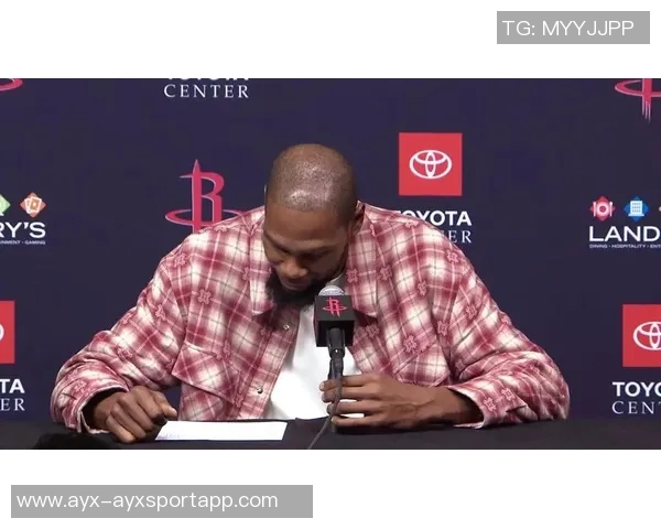 杜兰特盛赞里德谢泼德果断投篮与出色挡拆表现