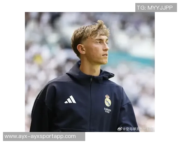 赫伊森恢复合练状态良好有望参加国家德比对决 赫伊森恢复合练状态良好有望参加国家德比对决