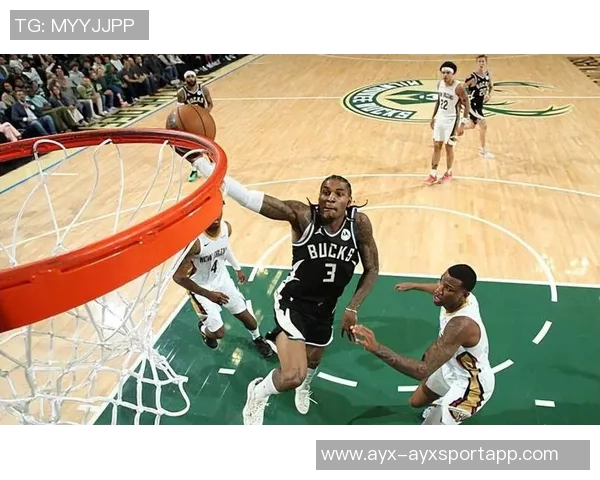 小波特半场精彩表现9投5中贡献13分5板4助攻正负值高达14 小波特半场精彩表现9投5中贡献13分5板4助攻正负值高达14