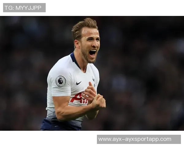 萨顿盛赞凯恩足球头脑称其为英格兰历史最佳射手之一