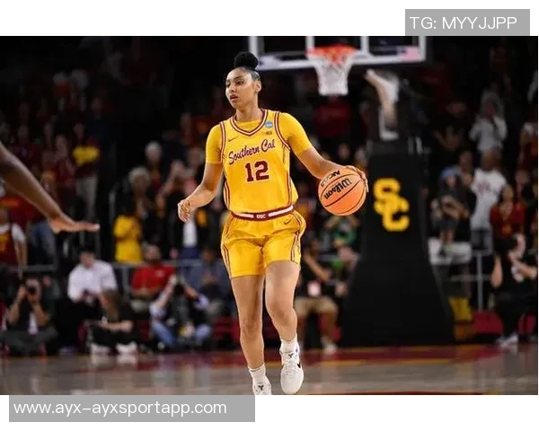 美国女篮训练营名单公布克拉克领衔新星朱朱沃特金斯闪耀其中