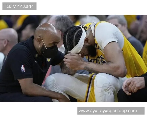 明天独行侠主场对阵活塞安东尼戴维斯小腿伤势成疑能否出战